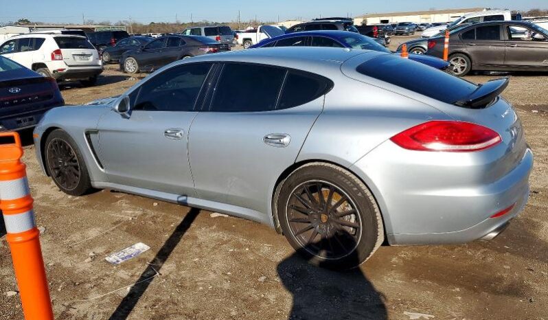 
								2016 Porsche Panamera full									