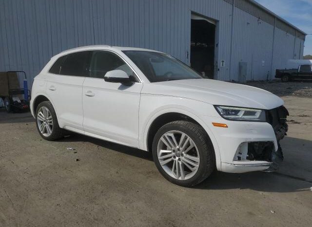 
								2018 Audi Q5 full									