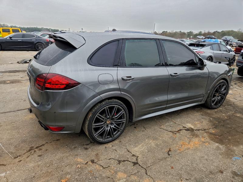 2014 Porsche Cayenne