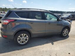 
										2018 Ford Escape se full									