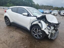 
										2018 Toyota C-hr full									