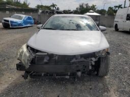 
										2014 Toyota Camry l full									