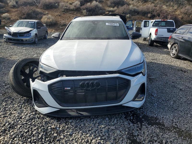 2022 Audi E-tron
