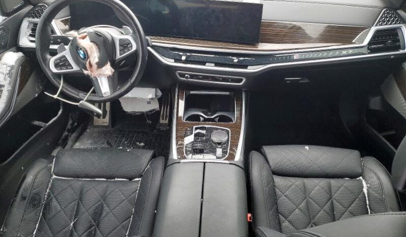 
								2024 BMW X7 full									