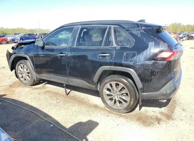 
								2019 Toyota Rav4 full									