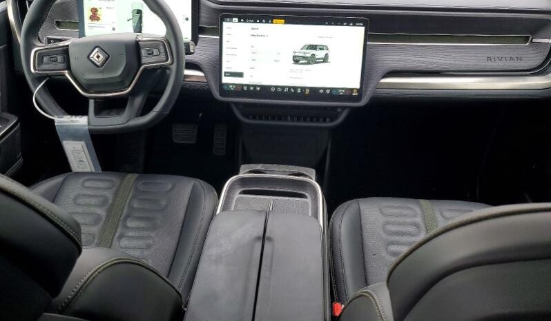 
								2022 Rivian R1s full									