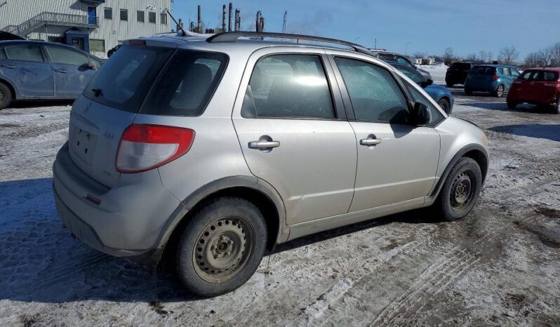 
								2012 Suzuki Sx4 full									