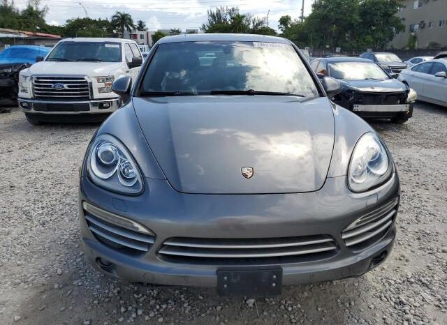 
								2014 Porsche Cayenne full									