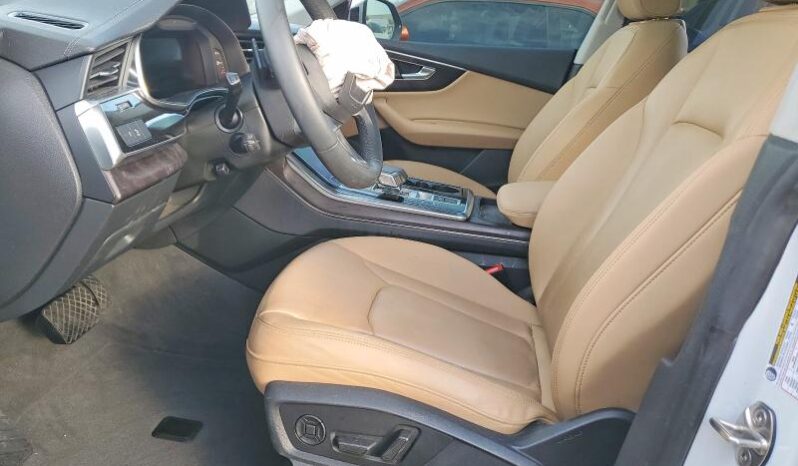
								2023 Audi Q8 full									