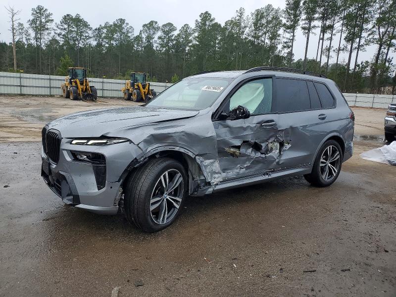2024 BMW X7