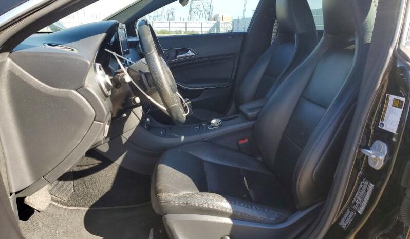 
								2015 Mercedes-benz Cla full									