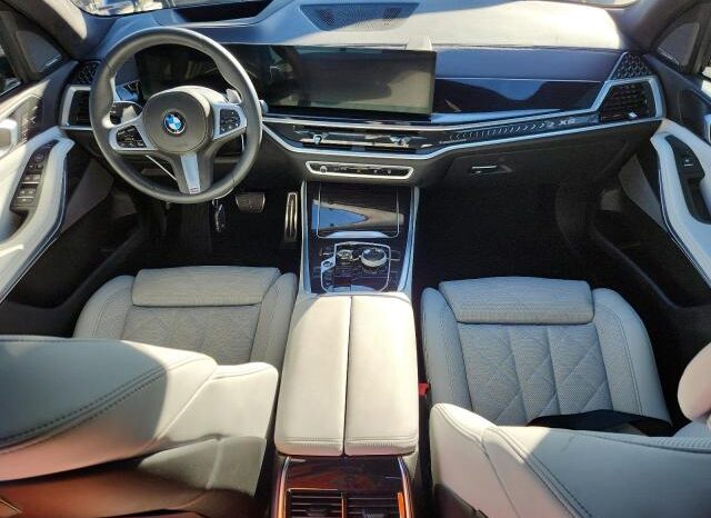 
								2025 BMW X5 full									