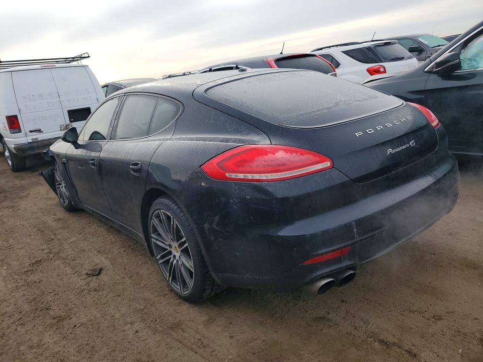 2016 Porsche Panamera