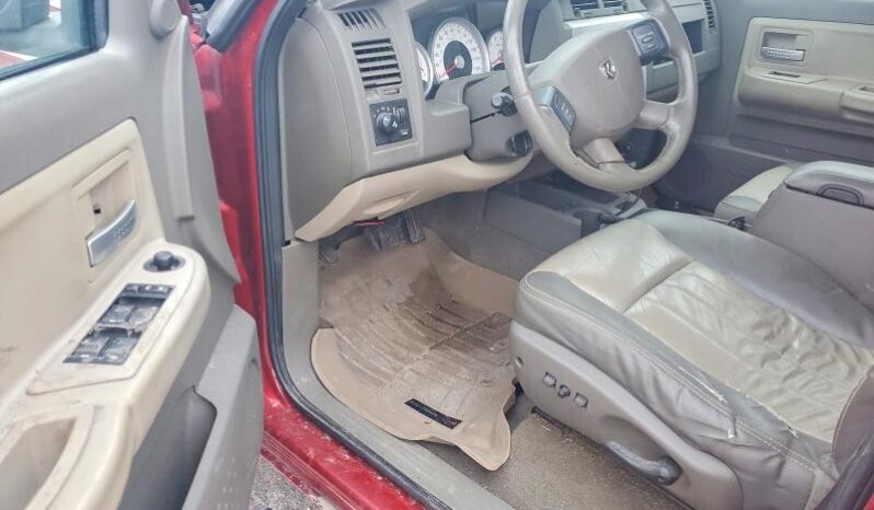 
								2008 Dodge Dakota full									