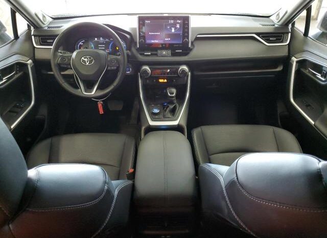 
								2022 Toyota Rav4 full									