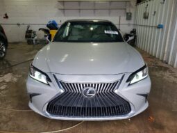 
										2019 Lexus Es 350 full									