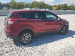 
										2017 Ford Escape se full									