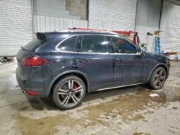 
										2012 Porsche Cayenne full									