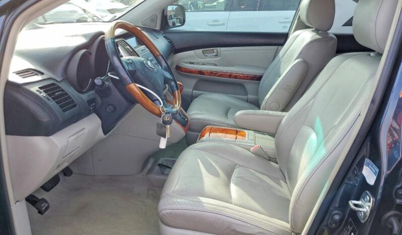 
								2005 Lexus Rx 330 full									