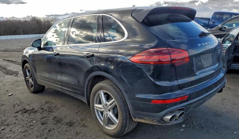 
								2015 Porsche Cayenne full									