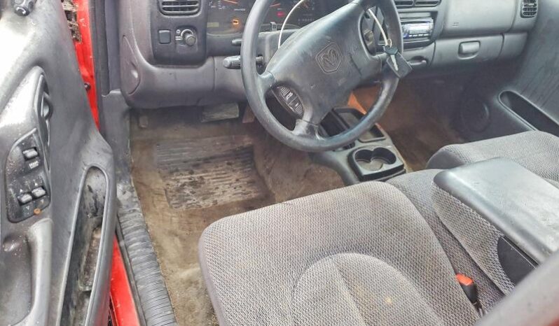 
								1997 Dodge Dakota full									