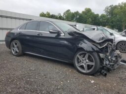 
										2015 Mercedes-benz C 300 4mat full									