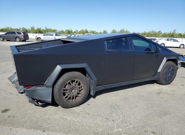 
								2024 Tesla Cybertruck full									