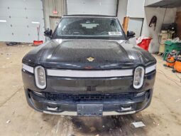 
										2022 Rivian R1s full									