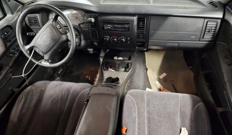 
								2004 Dodge Dakota full									