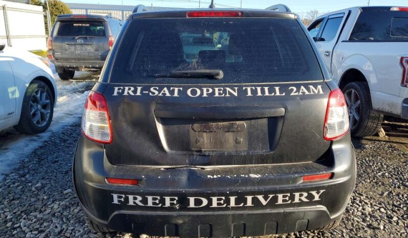 
								2013 Suzuki Sx4 full									