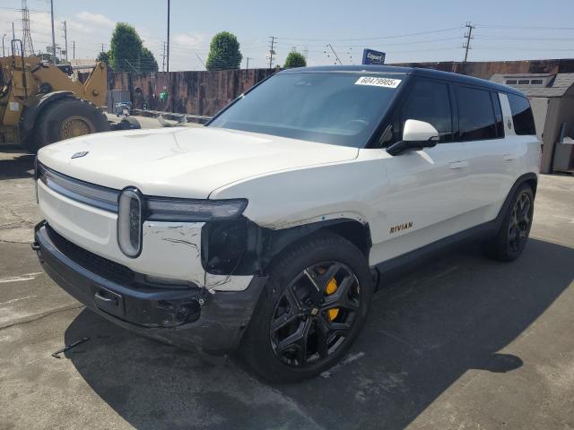 2025 Rivian R1s