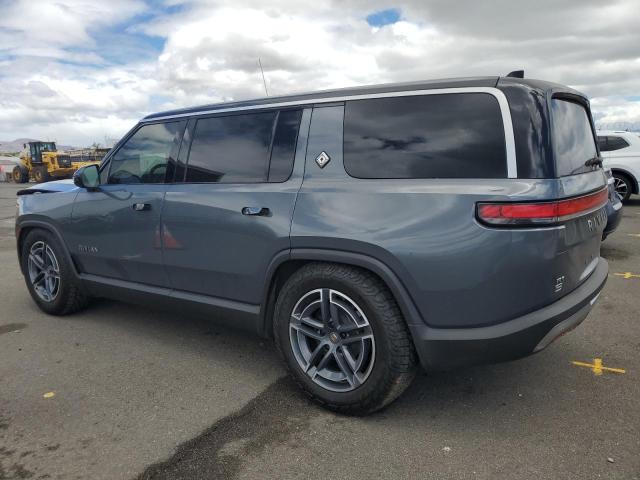 2025 Rivian R1s
