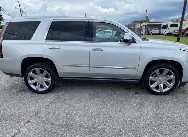 
								2016 Cadillac Escalade full									