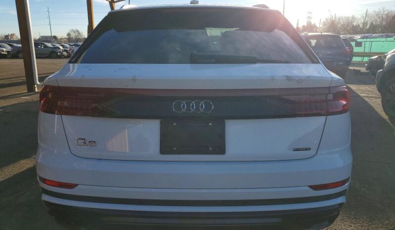 
								2019 Audi Q8 full									