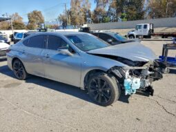 
										2024 Lexus Es 350 full									