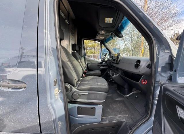 
								2019 Mercedes-benz Sprinter full									