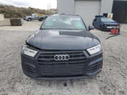 
										2020 Audi Q5 full									