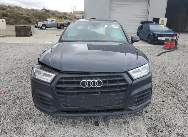
								2020 Audi Q5 full									