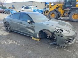 
										2023 Porsche Panamera full									
