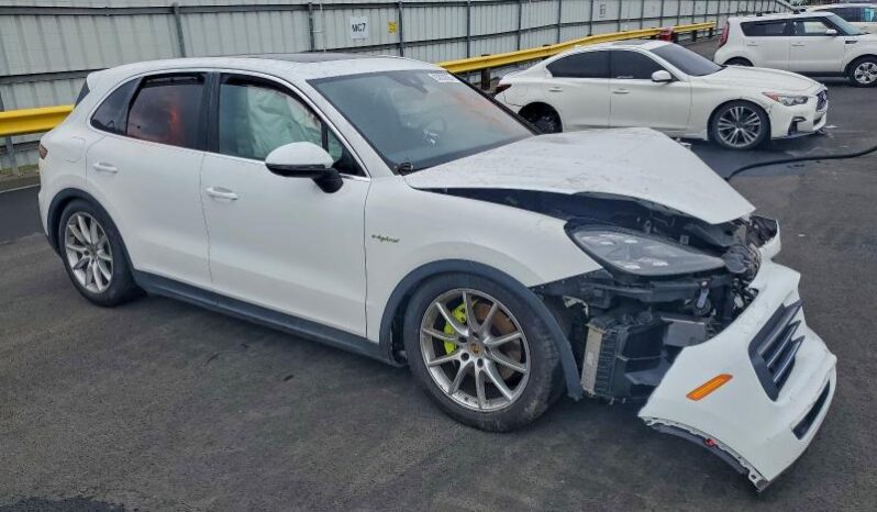 
								2020 Porsche Cayenne full									