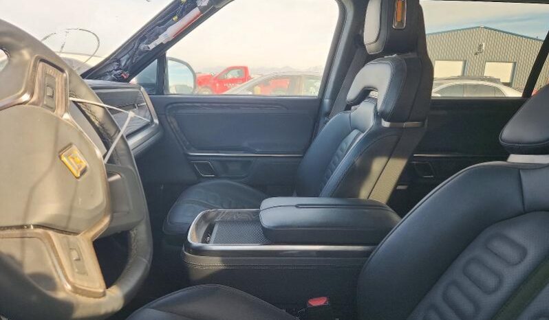 
								2022 Rivian R1s full									