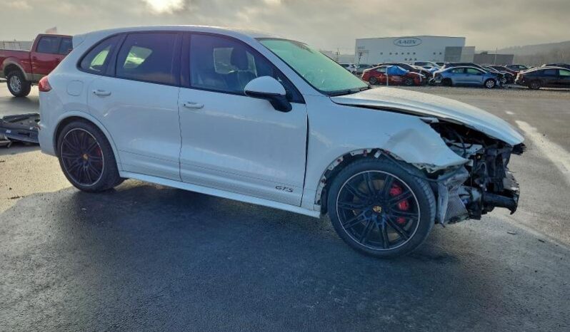 
								2017 Porsche Cayenne full									