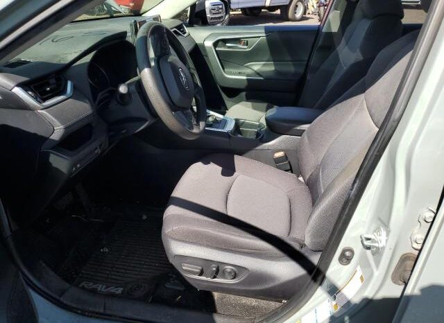 
								2019 Toyota Rav4 full									