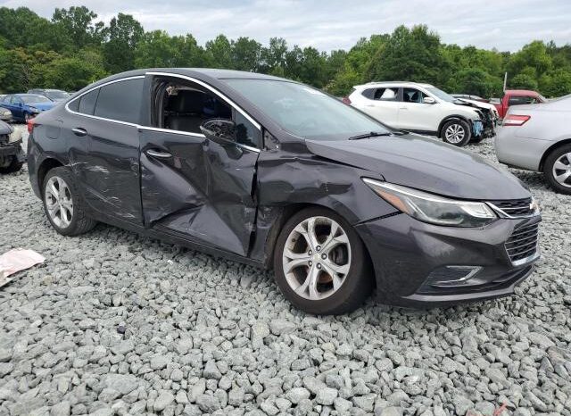 
								2017 Chevrolet Cruze full									