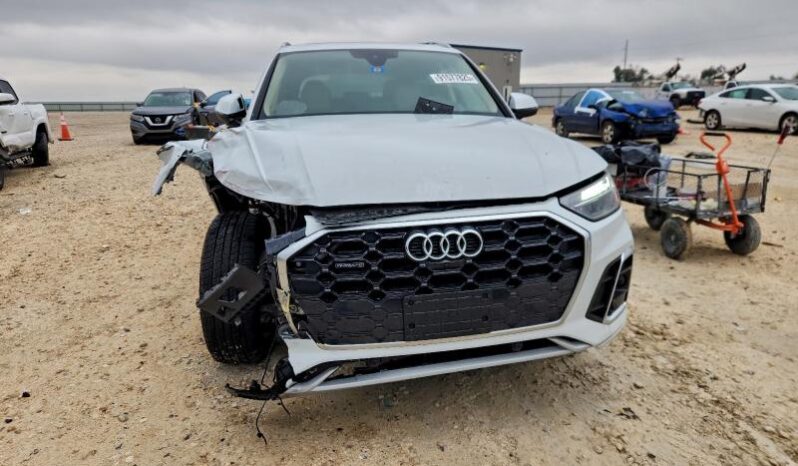 
								2025 Audi Q5 full									