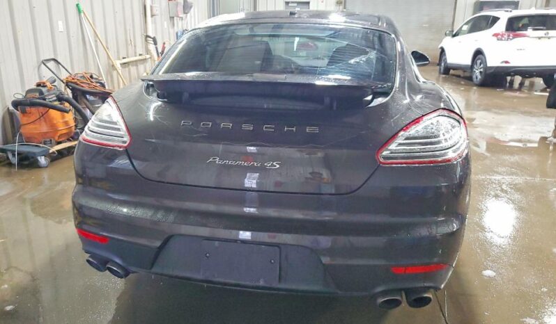 
								2015 Porsche Panamera full									
