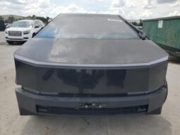 
										2024 Tesla Cybertruck full									
