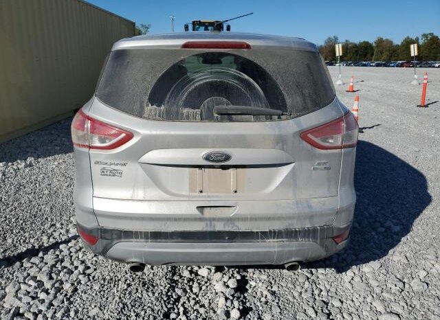 
								2016 Ford Escape se full									