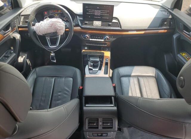 
								2021 Audi Q5 full									