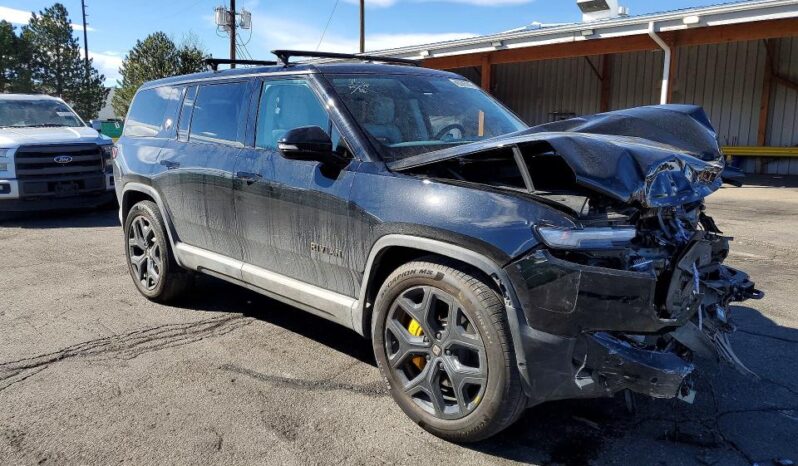 
								2025 Rivian R1s full									